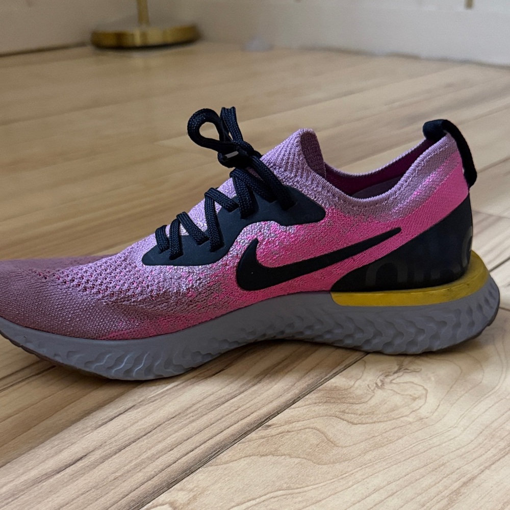 Nike Women's Pink and Black Athletic Shoes